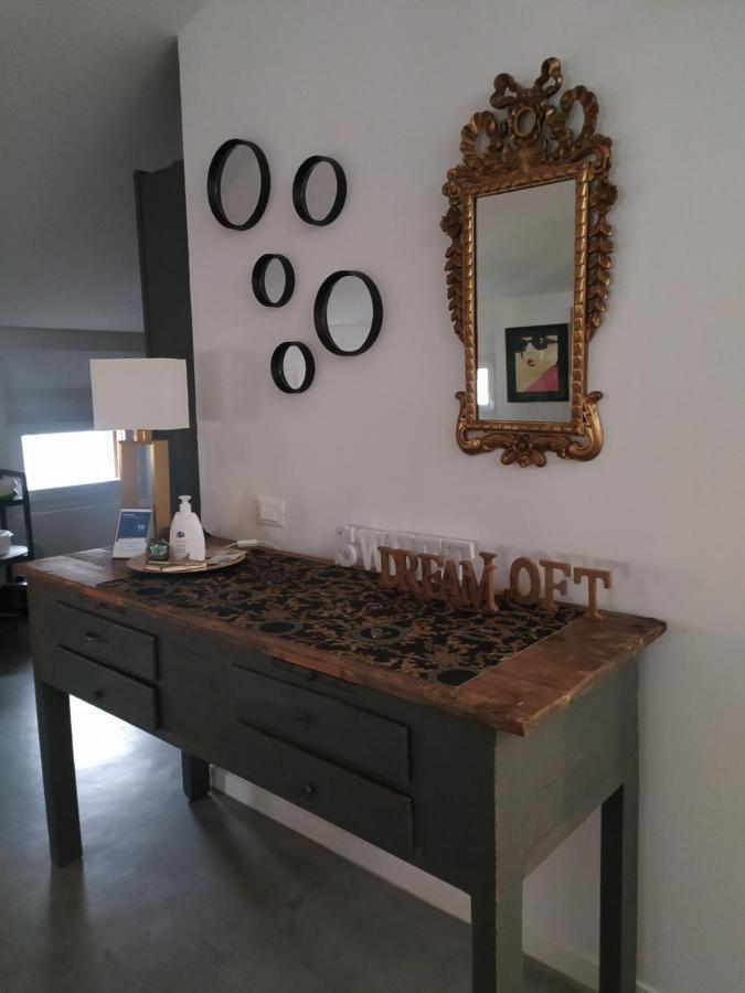 Sweet Dream Loft Apartment เวโรนา ภายนอก รูปภาพ